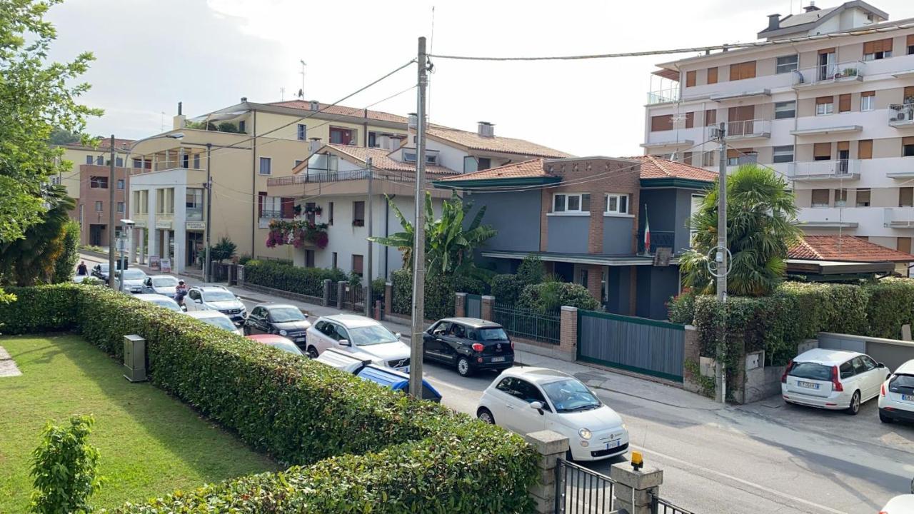 Apartamento Momy House San Donà di Piave Exterior foto